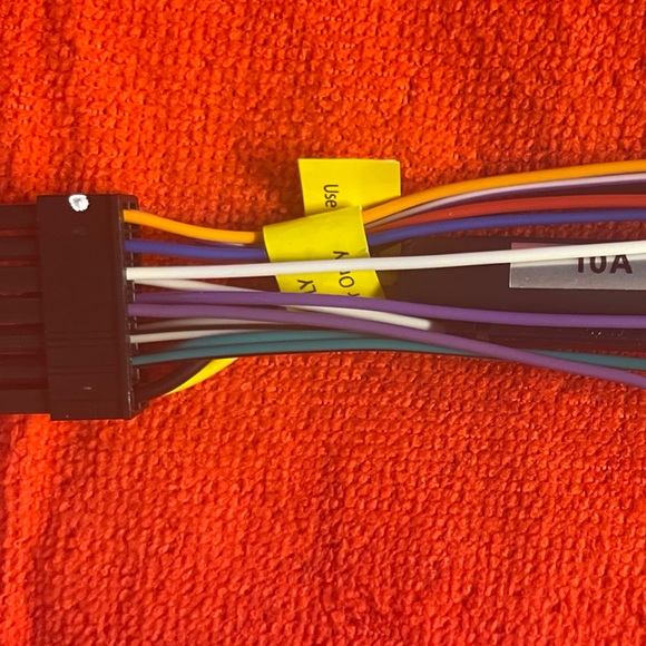 Dual BT Touchscreen Stereo and speakers-New With No Box- - Picture 4 of 9